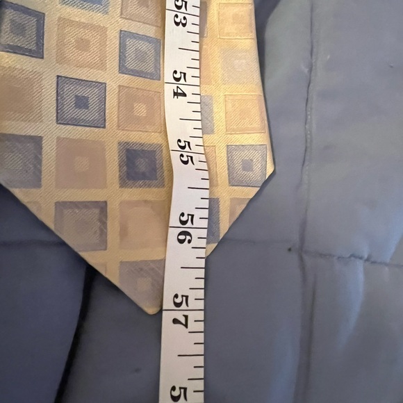 PERRY Ellis Portfolio tie, 100% silk. - Picture 2 of 7